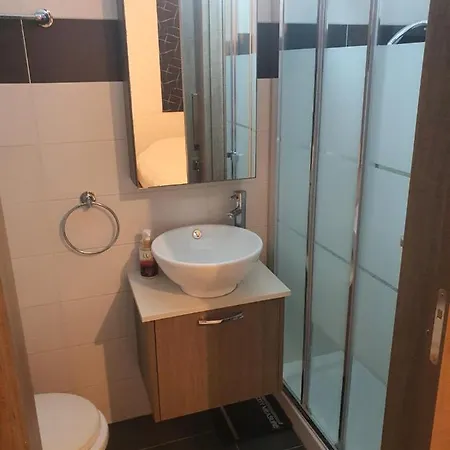 Appartement Immaculate 2-Bed Apartment In Larnaca *