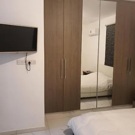 Immaculate 2-Bed Apartment In Larnaca Appartement
